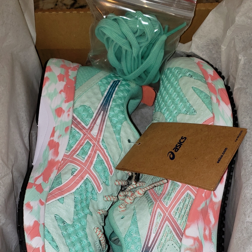 Women's Asics Sneakers - Picture 10 of 12